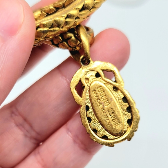 Roberto Cavalli AMAZING and RARE Gold Egyptian Scarab Charm Bangle Bracelet - Picture 14 of 15